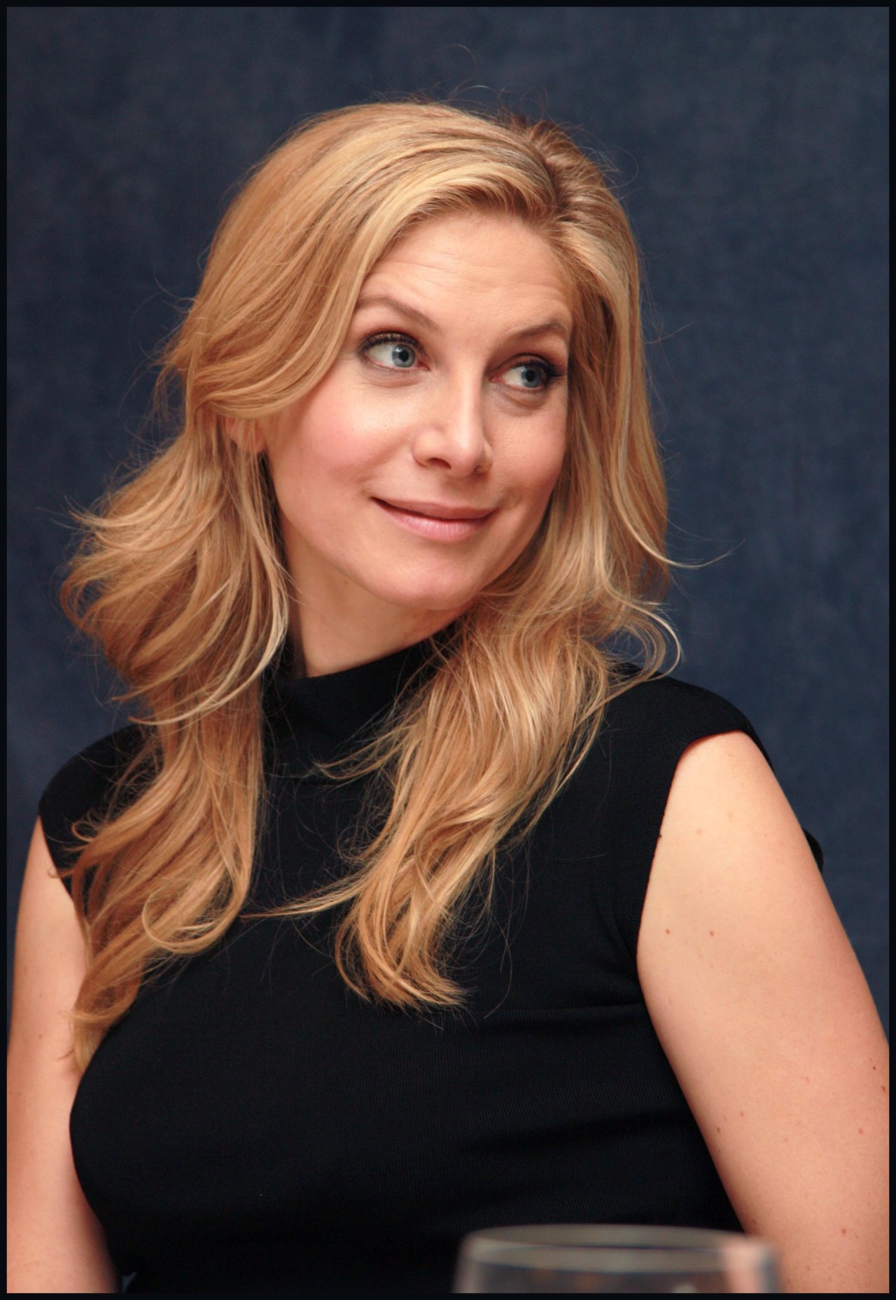 Elizabeth Mitchell leaked wallpapers