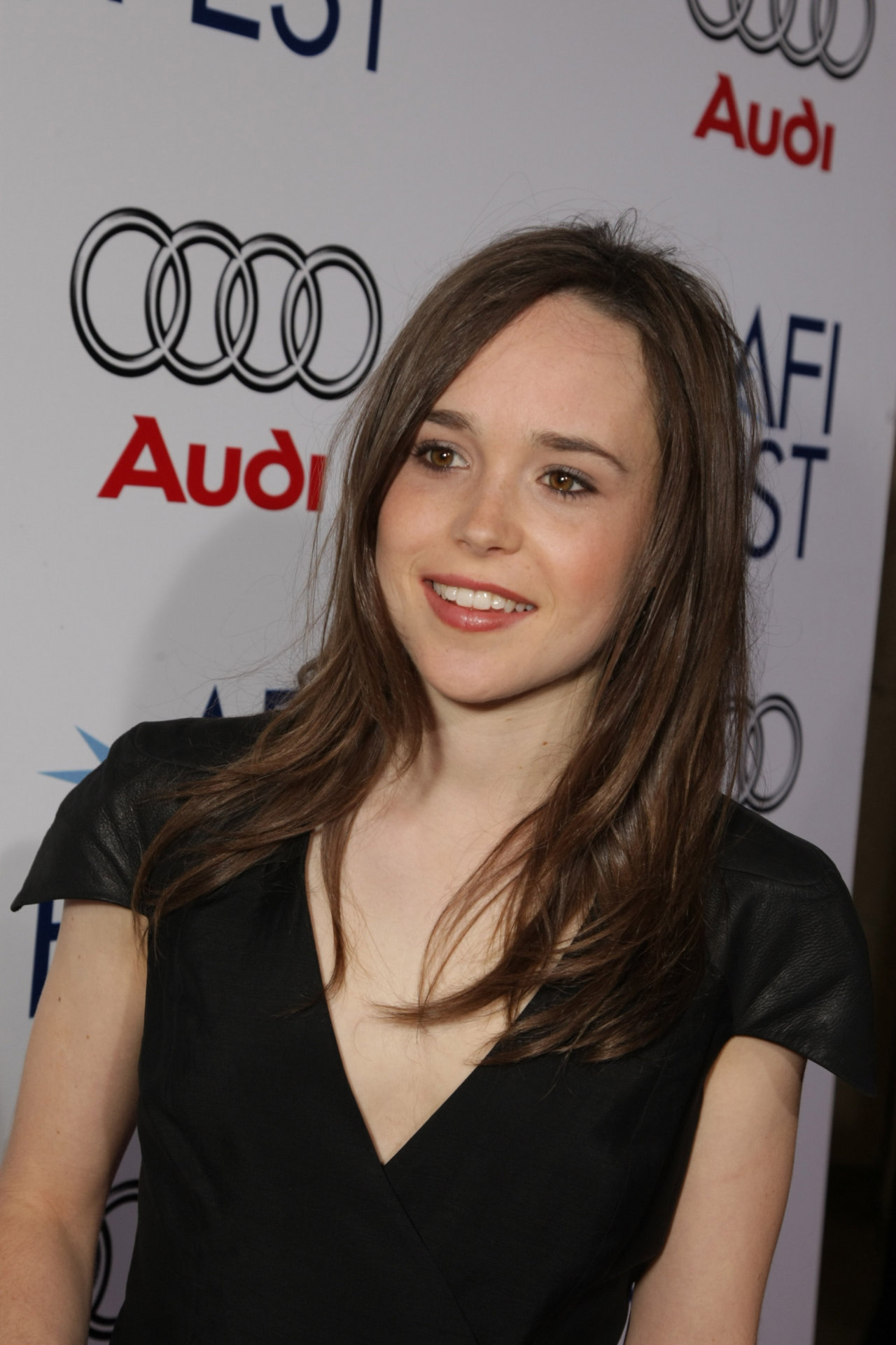Ellen Page leaked wallpapers