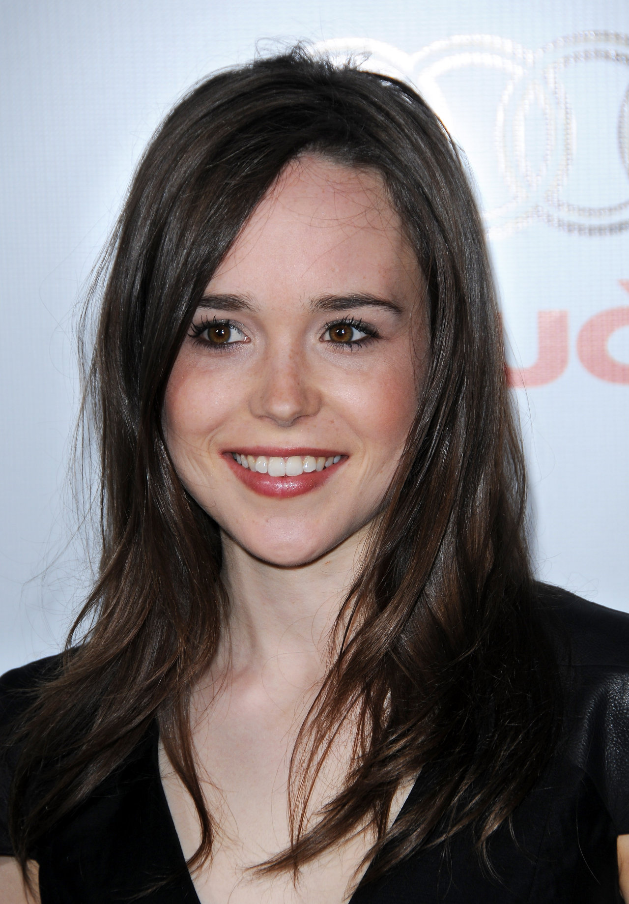 Ellen Page leaked wallpapers