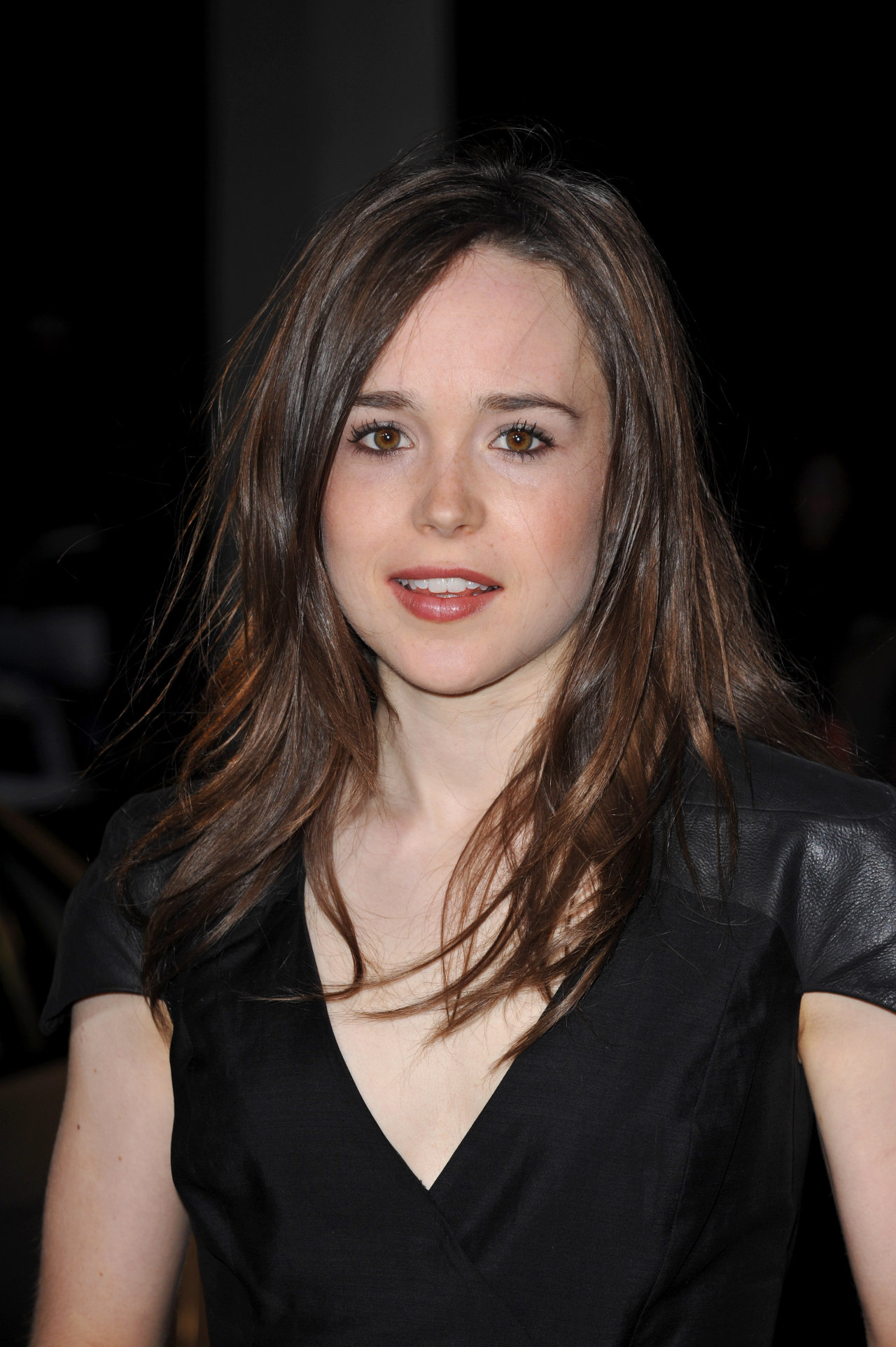 Ellen Page leaked wallpapers