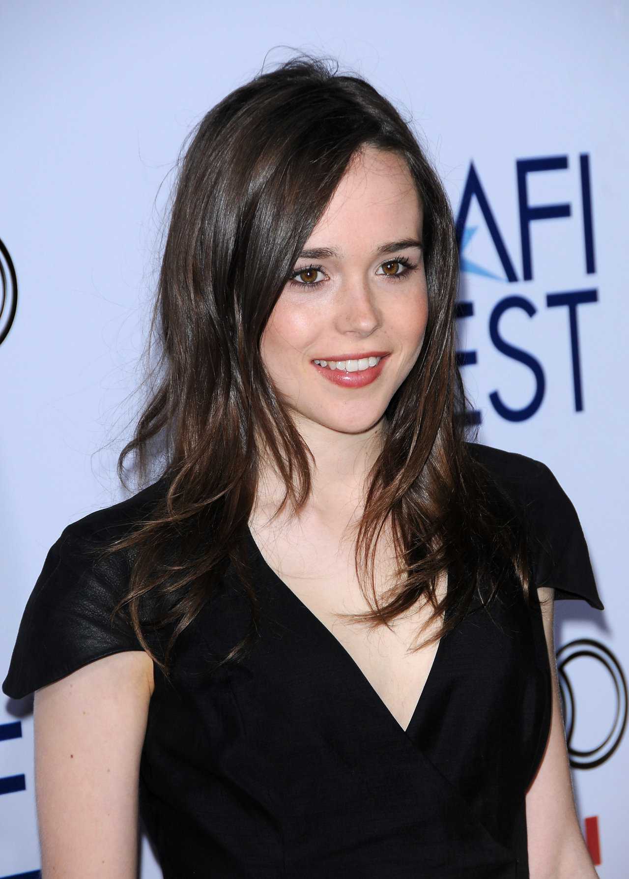 Ellen Page leaked wallpapers