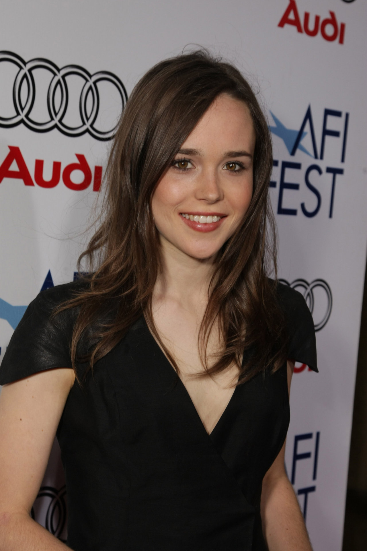 Ellen Page leaked wallpapers