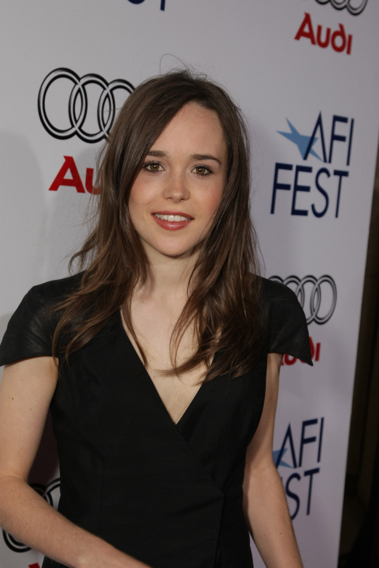 Ellen Page leaked wallpapers