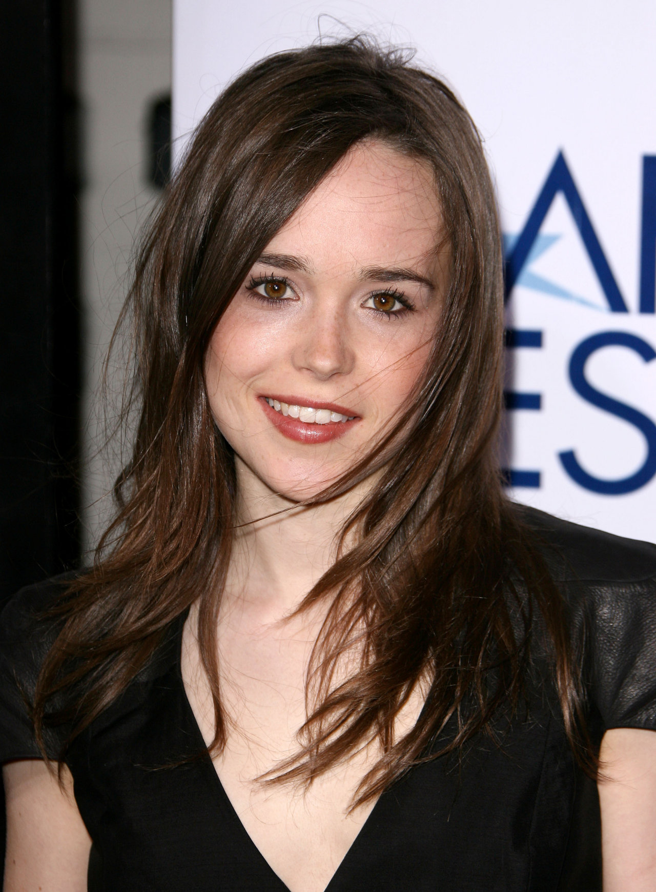 Ellen Page leaked wallpapers