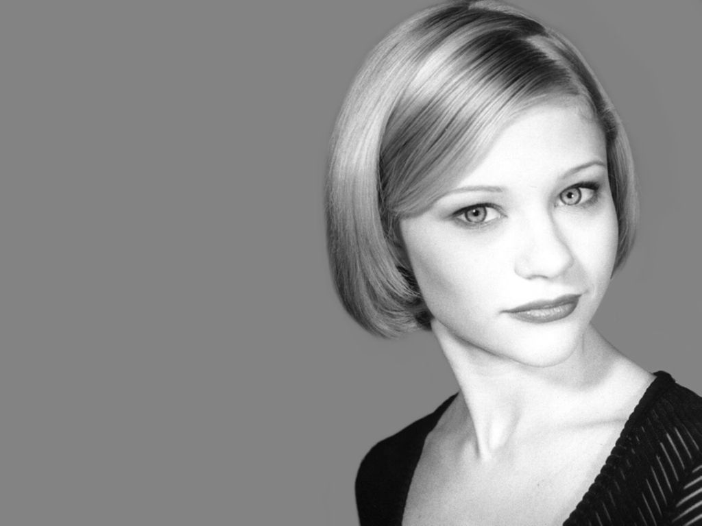 Emilie de Ravin leaked wallpapers