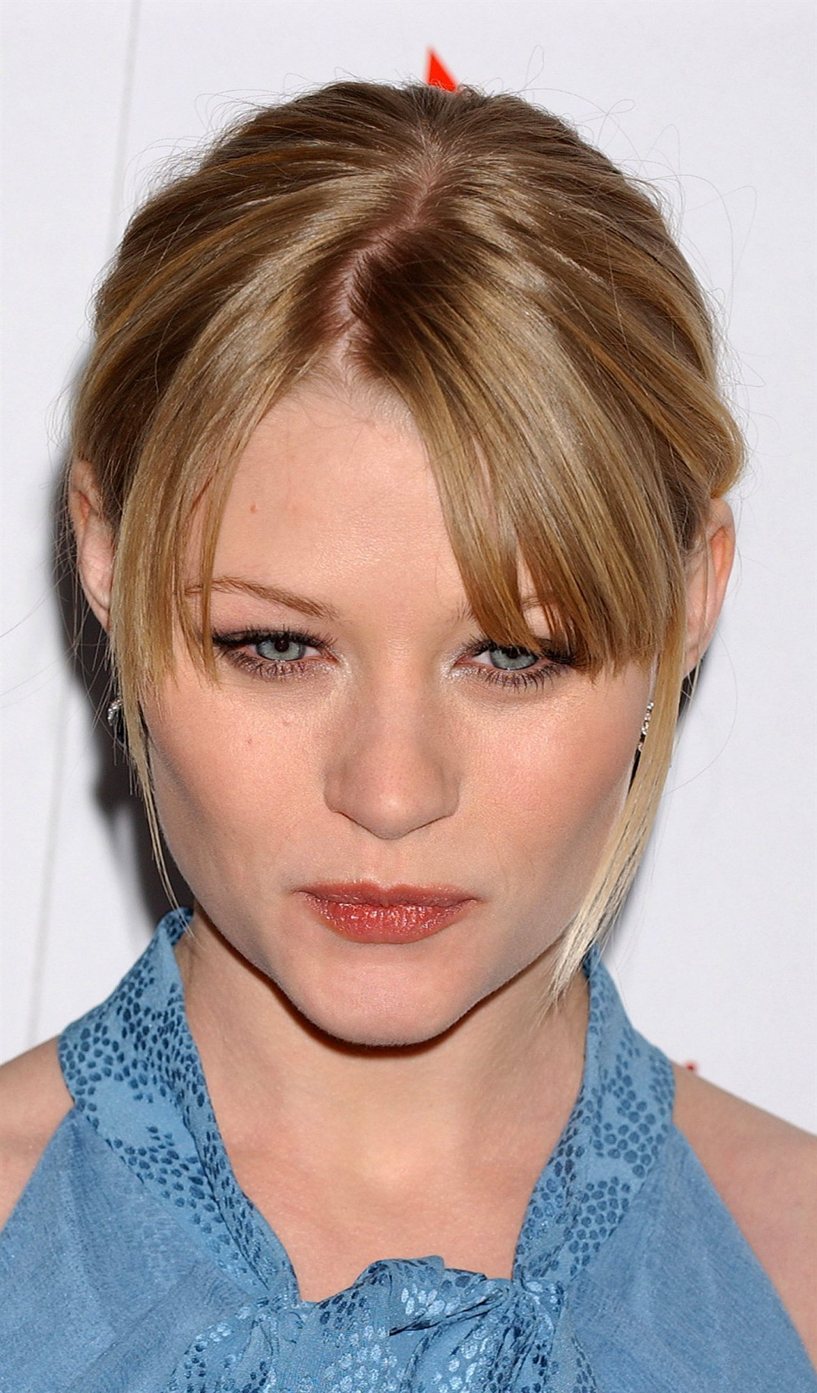 Emilie de Ravin leaked wallpapers