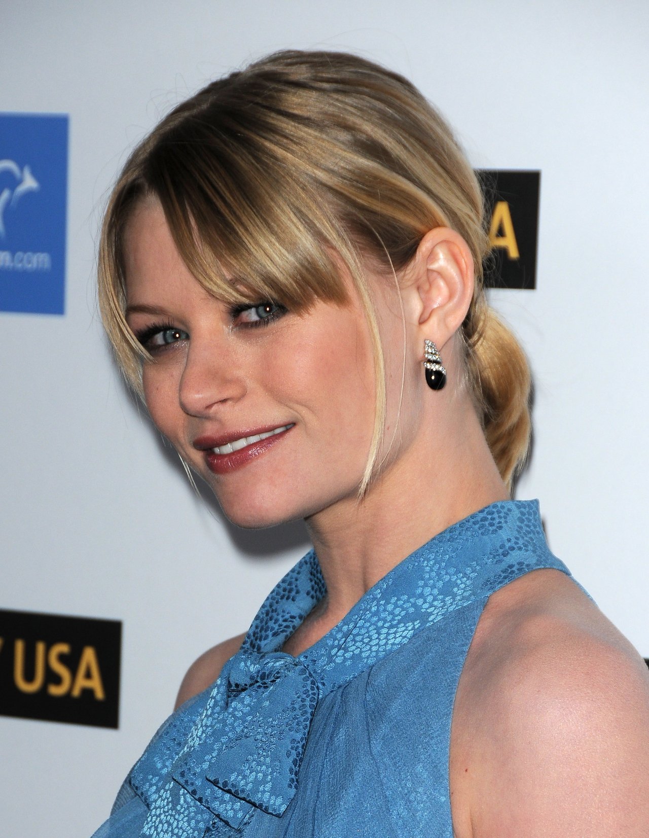 Emilie de Ravin leaked wallpapers