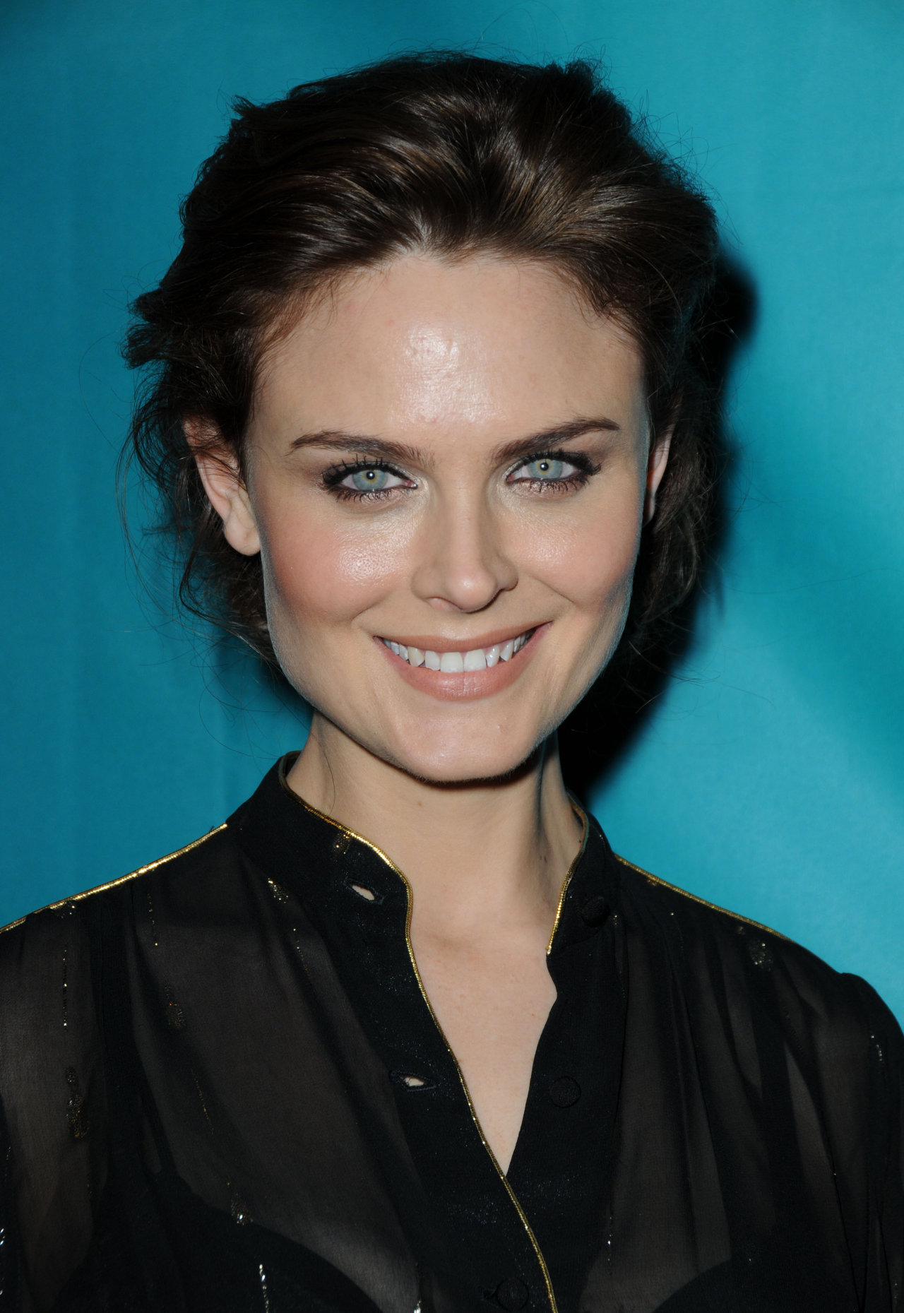 Emily Deschanel leaked wallpapers