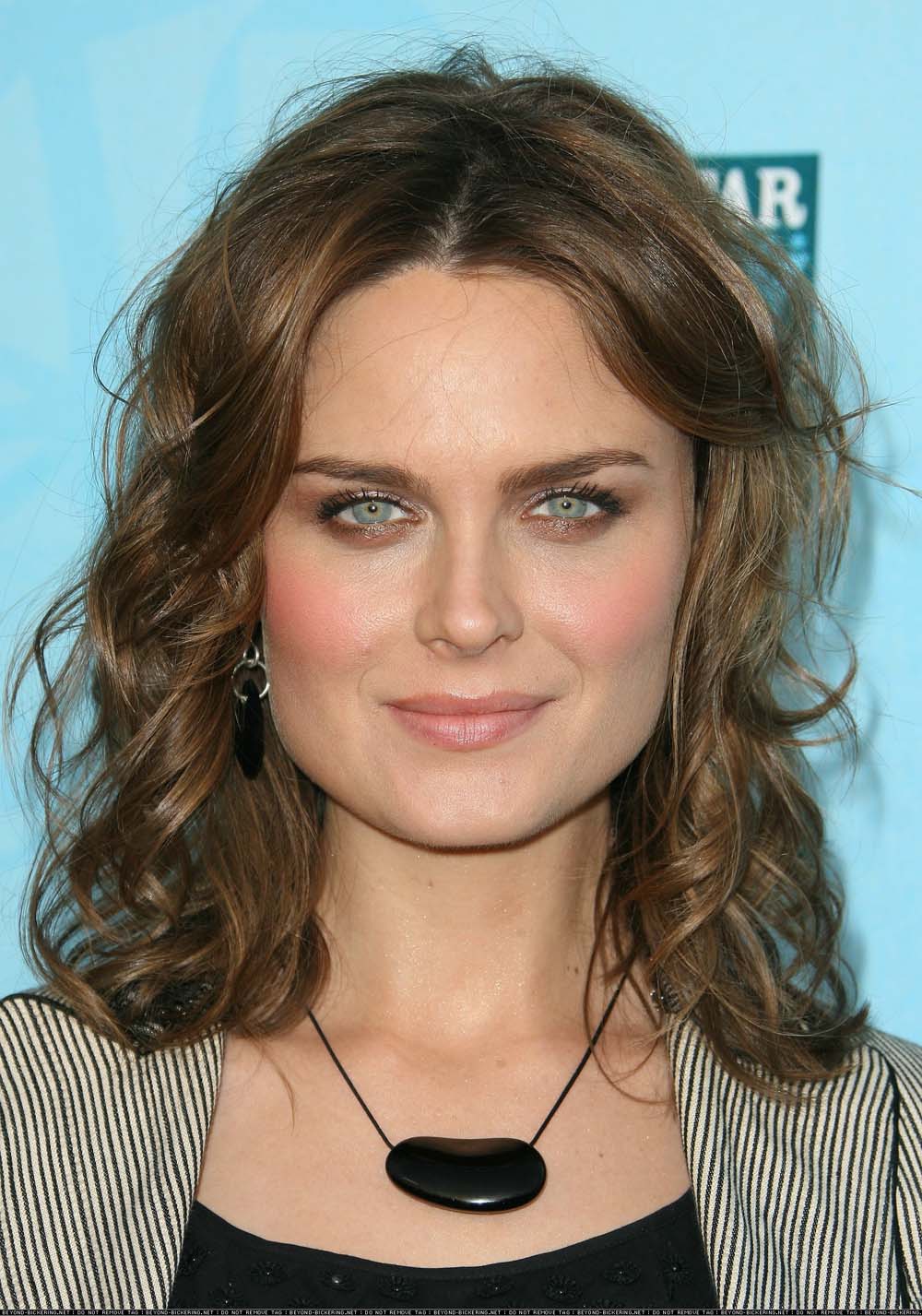 Emily Deschanel leaked wallpapers