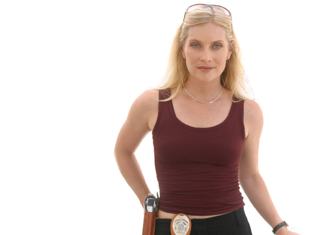 Emily Procter leaked wallpapers