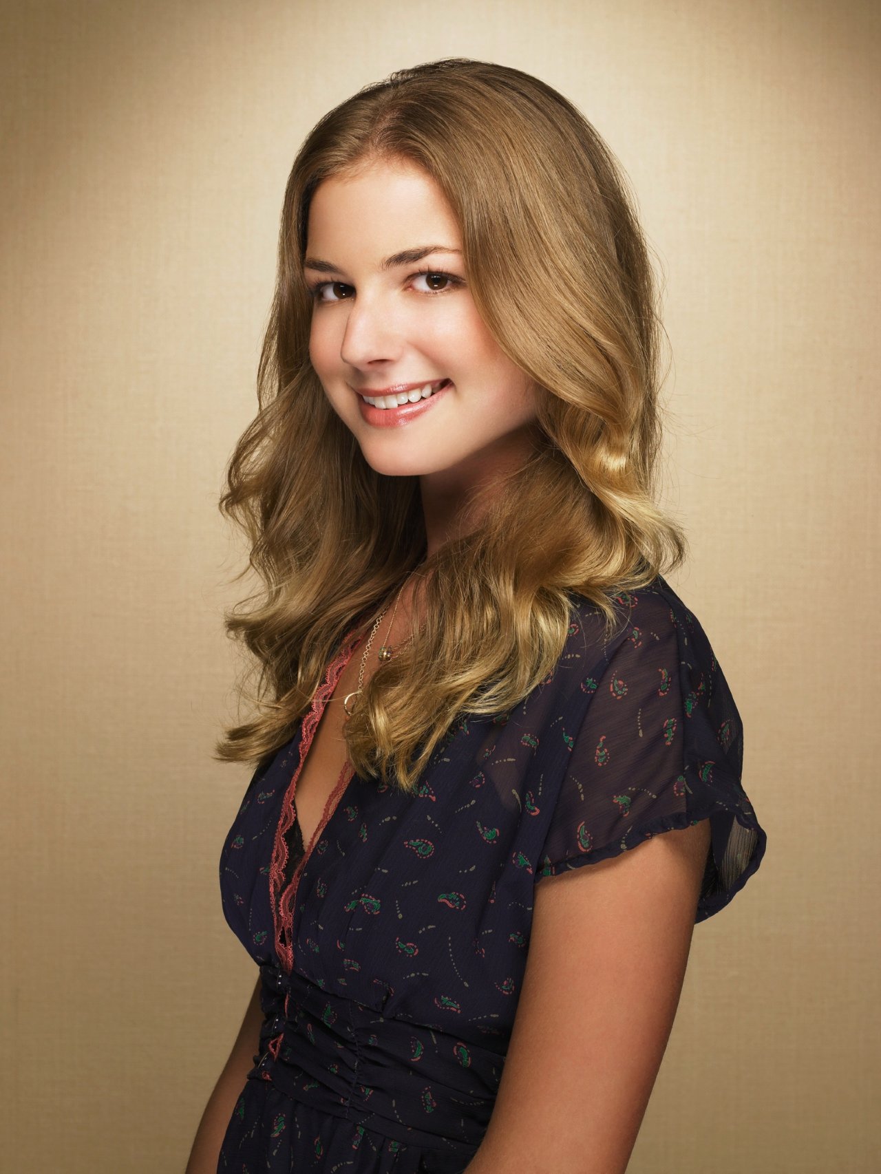 Emily VanCamp leaked wallpapers