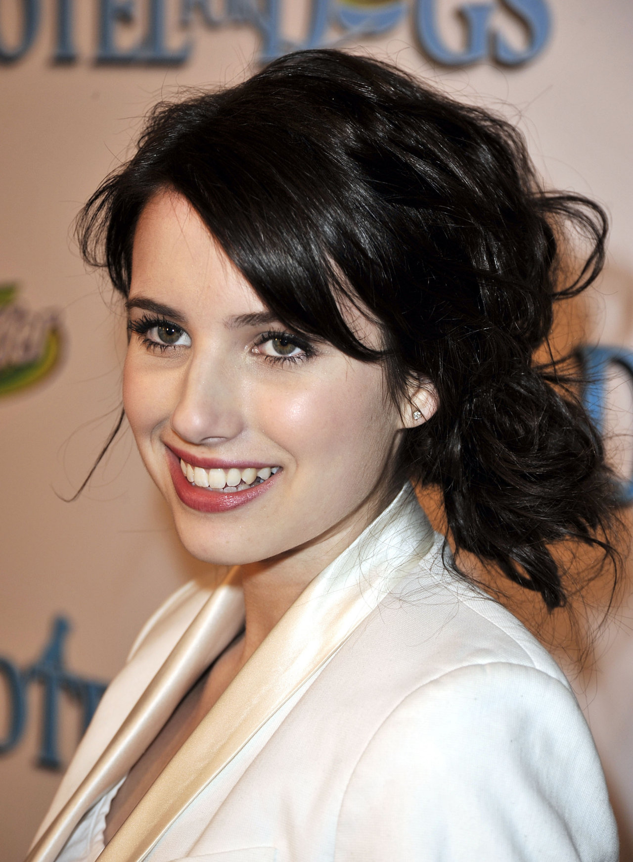 Emma Roberts leaked wallpapers