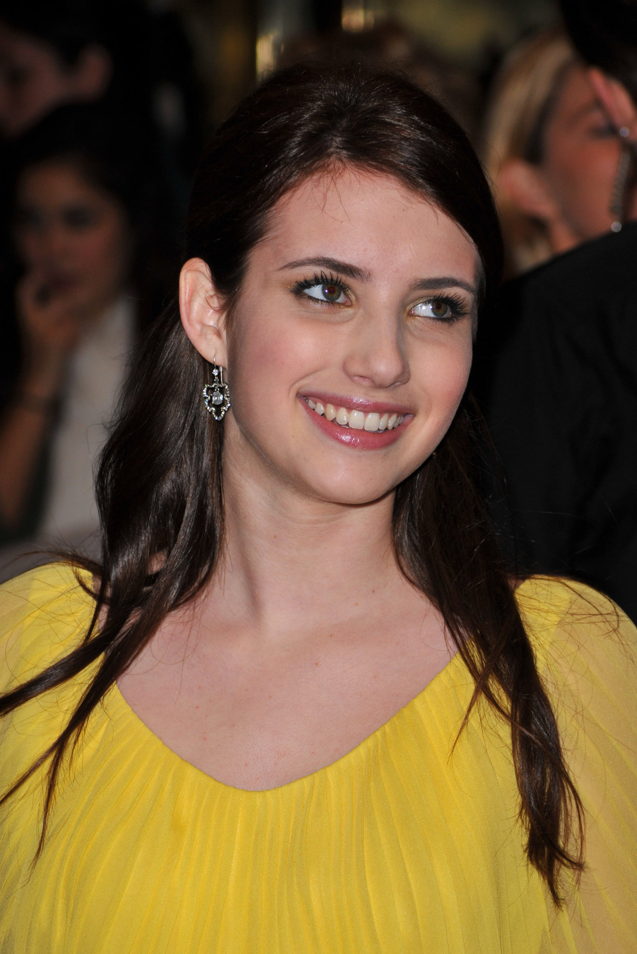 Emma Roberts leaked wallpapers