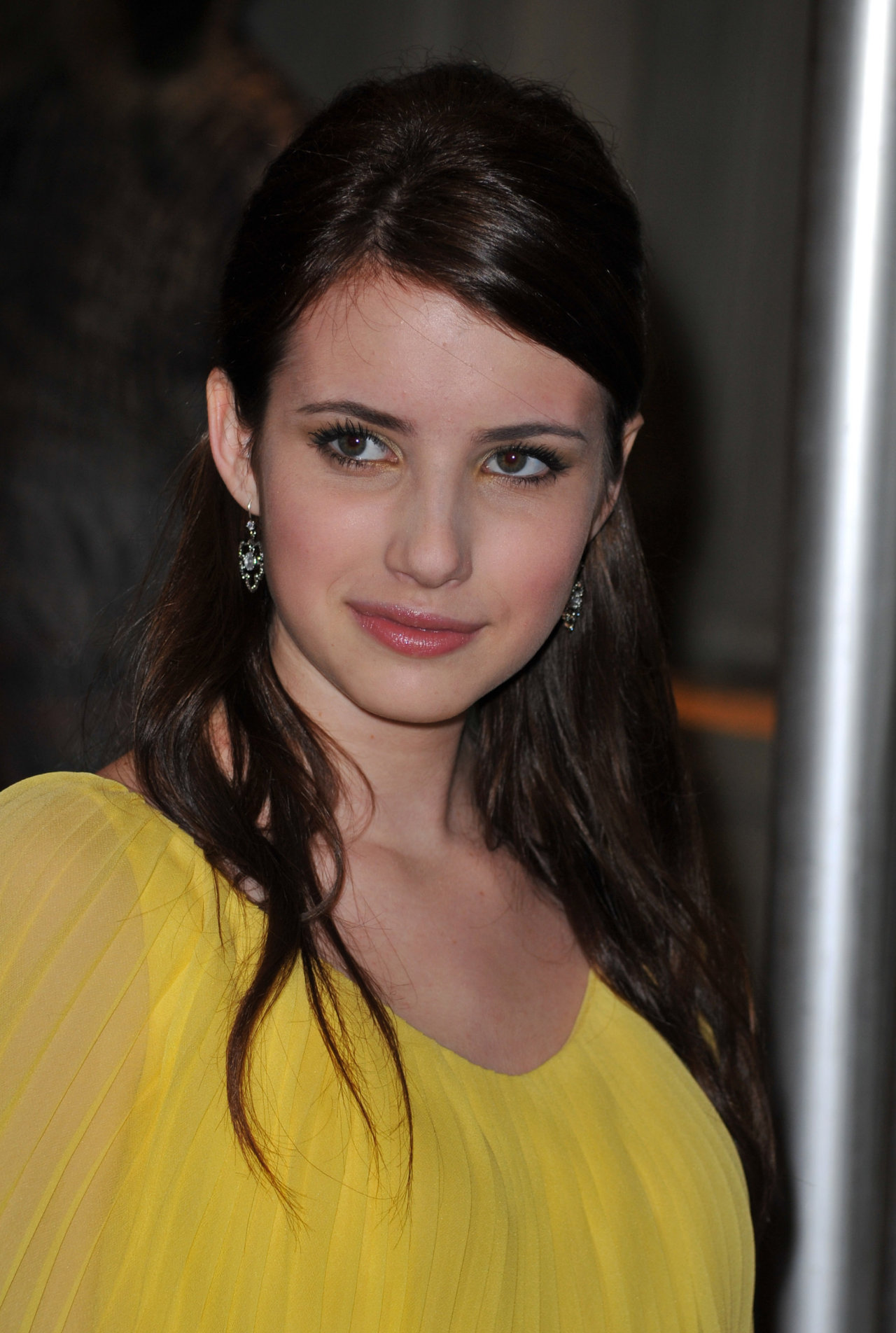 Emma Roberts leaked wallpapers