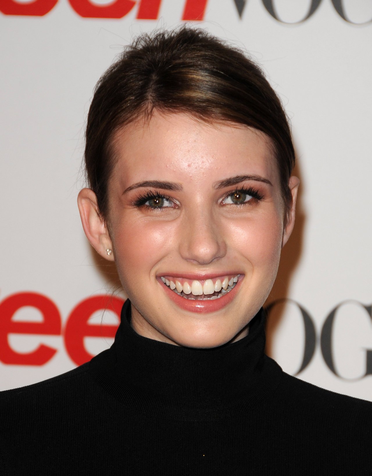 Emma Roberts leaked wallpapers