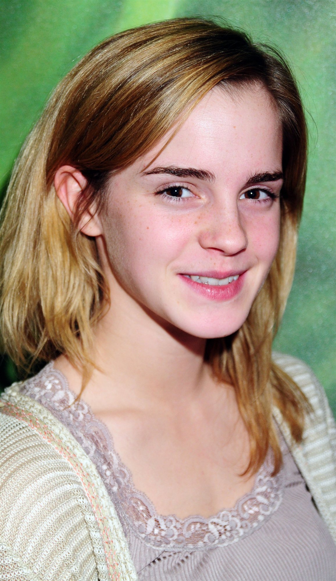 Emma Watson leaked wallpapers