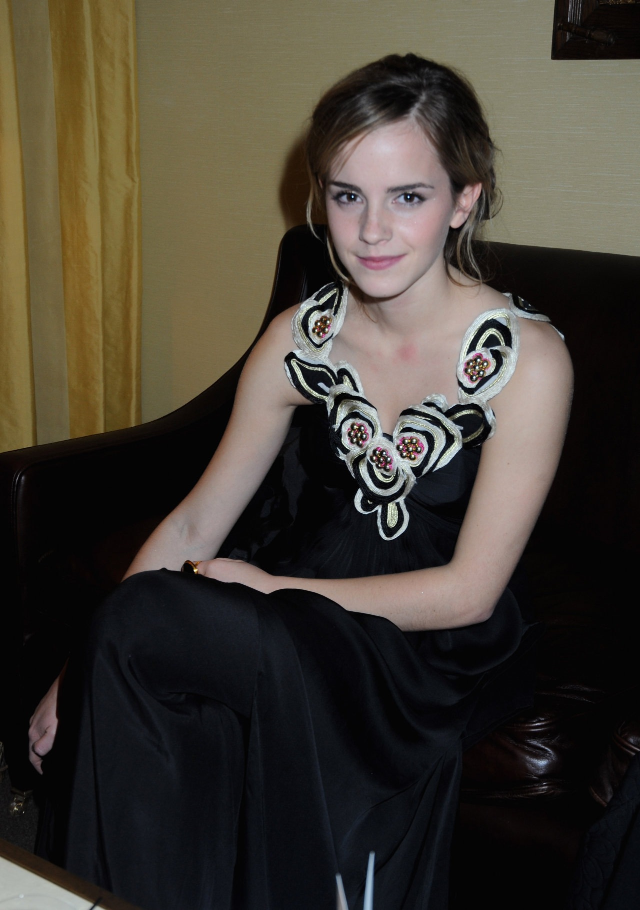 Emma Watson leaked wallpapers