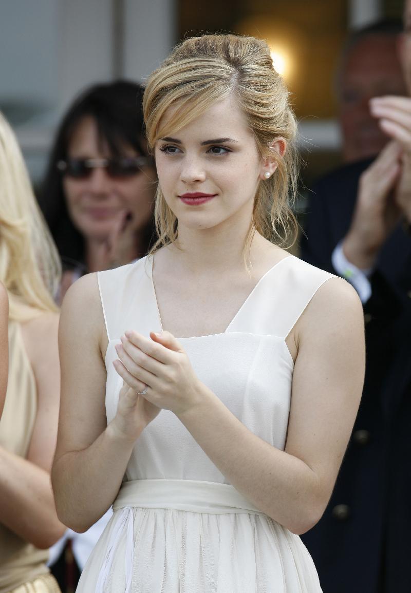 Emma Watson leaked wallpapers