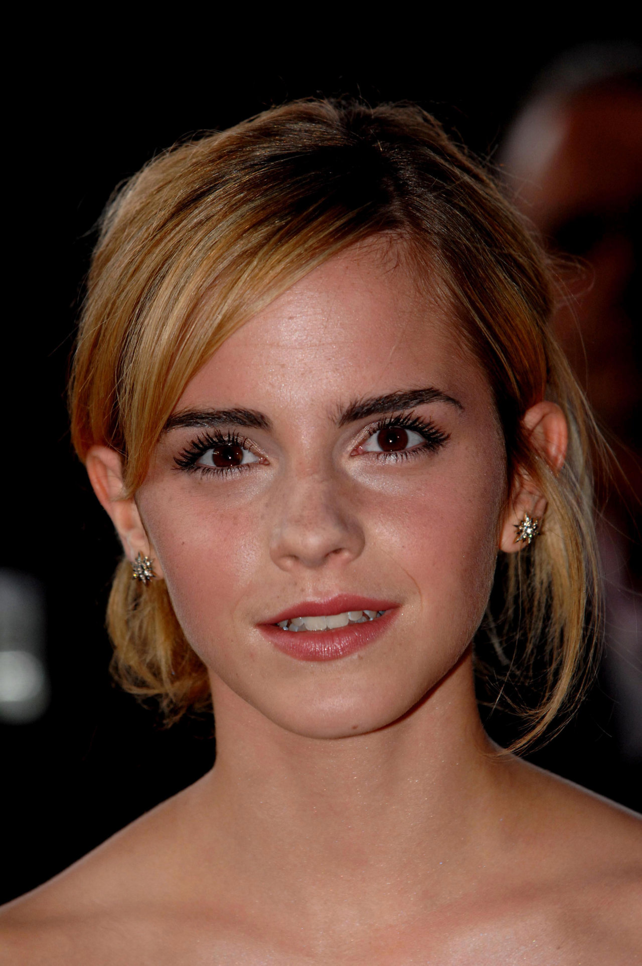 Emma Watson leaked wallpapers