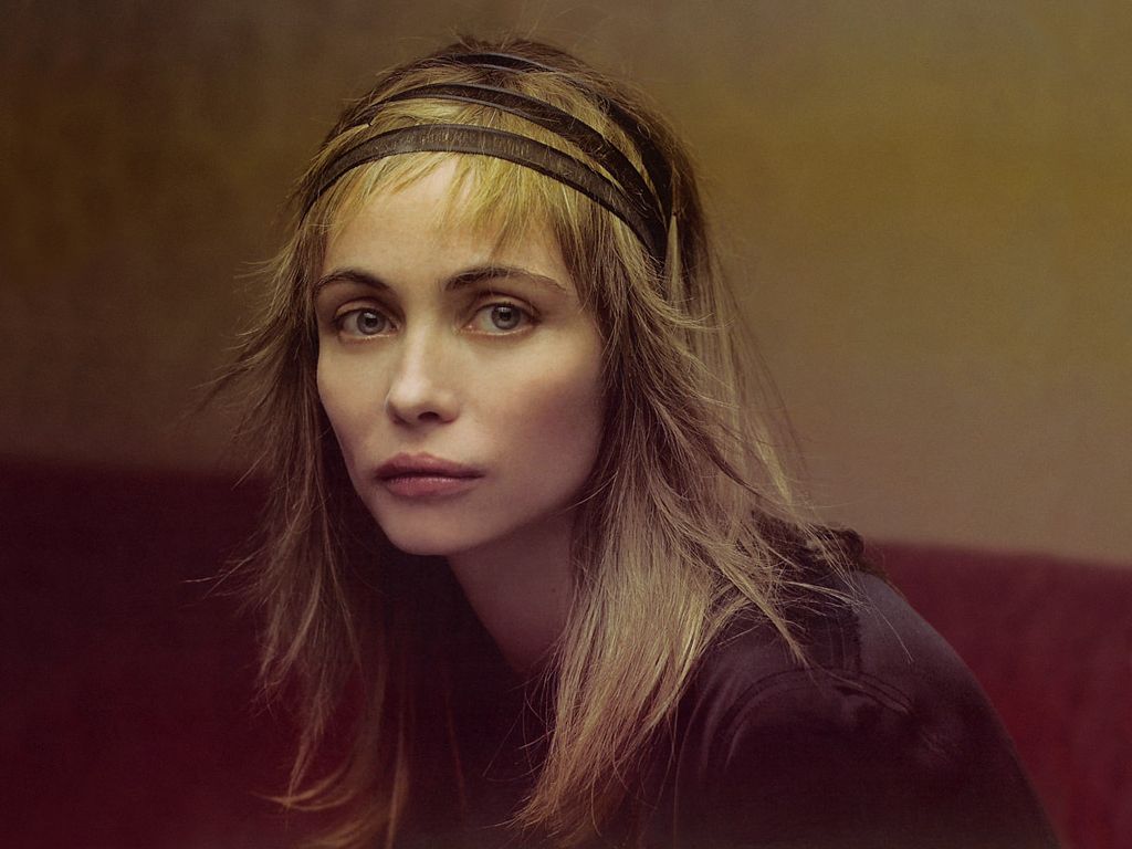 Emmanuelle Beart leaked wallpapers