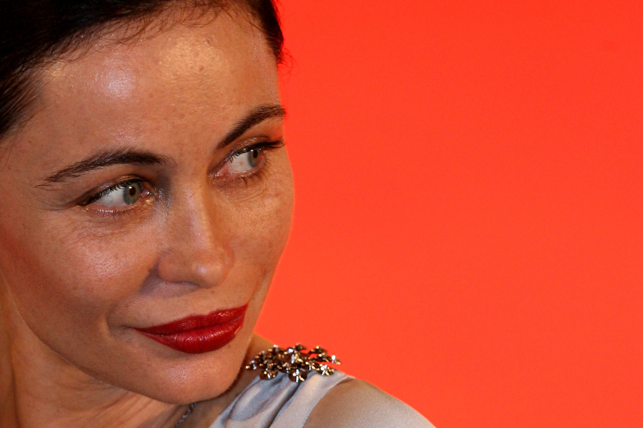 Emmanuelle Beart leaked wallpapers