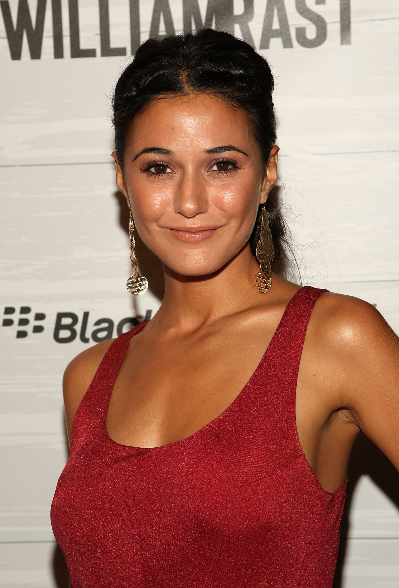 Emmanuelle Chriqui leaked wallpapers