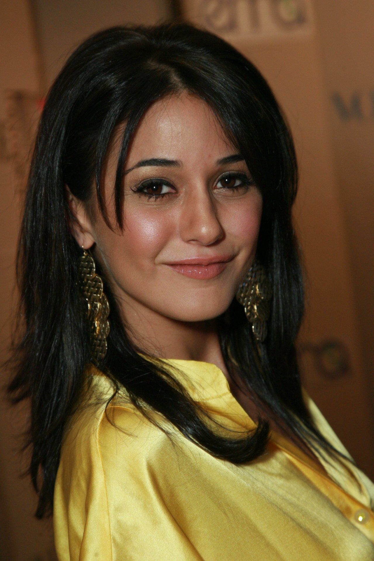 Emmanuelle Chriqui leaked wallpapers