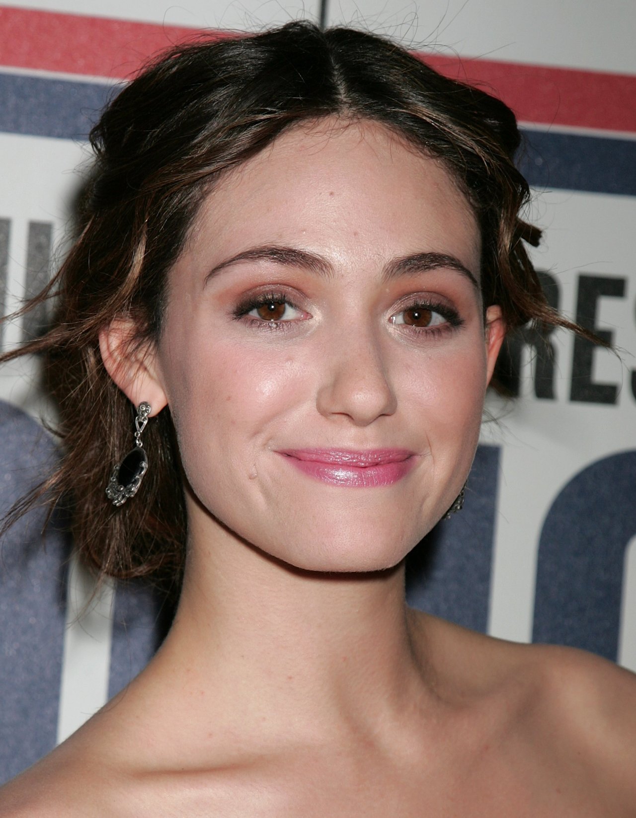 Emmy Rossum leaked wallpapers