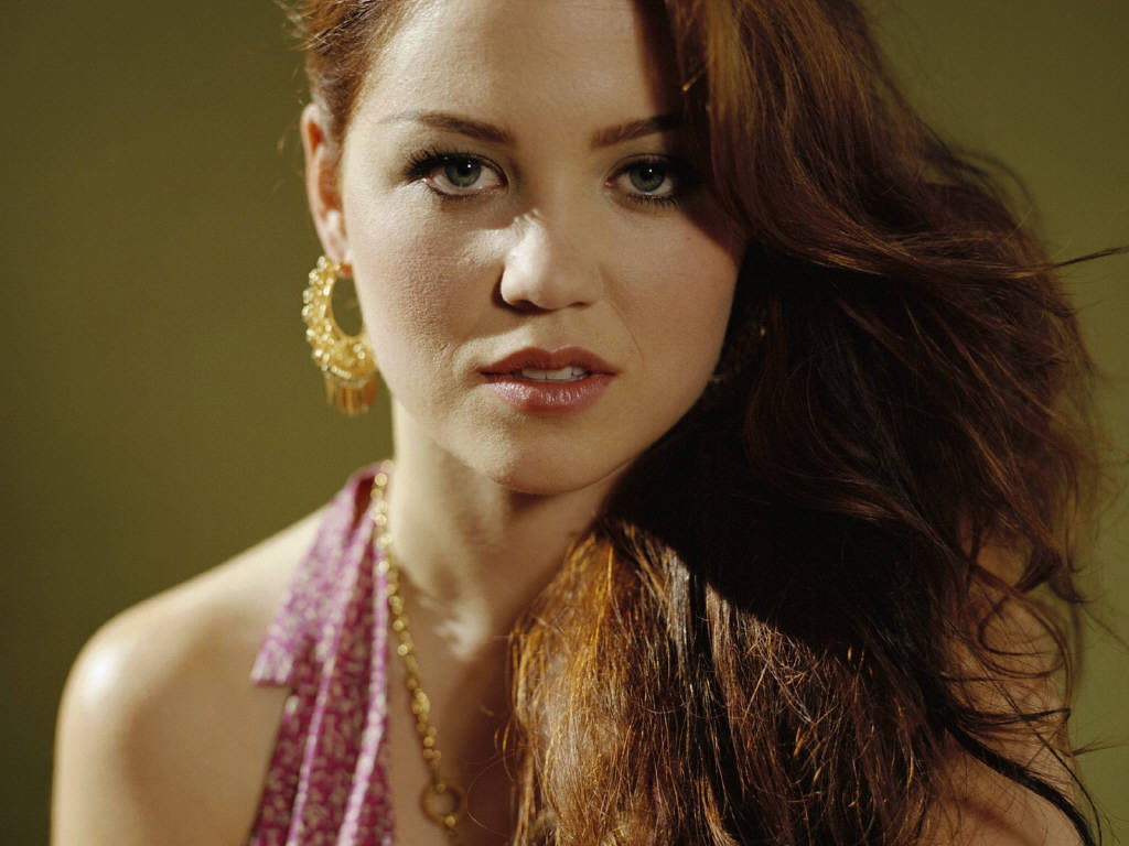 Erika Christensen leaked wallpapers