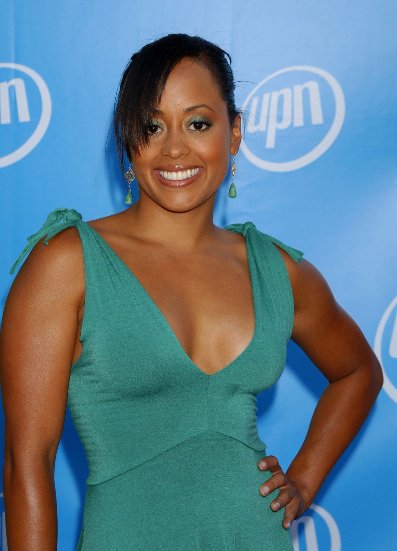 Essence Atkins leaked wallpapers