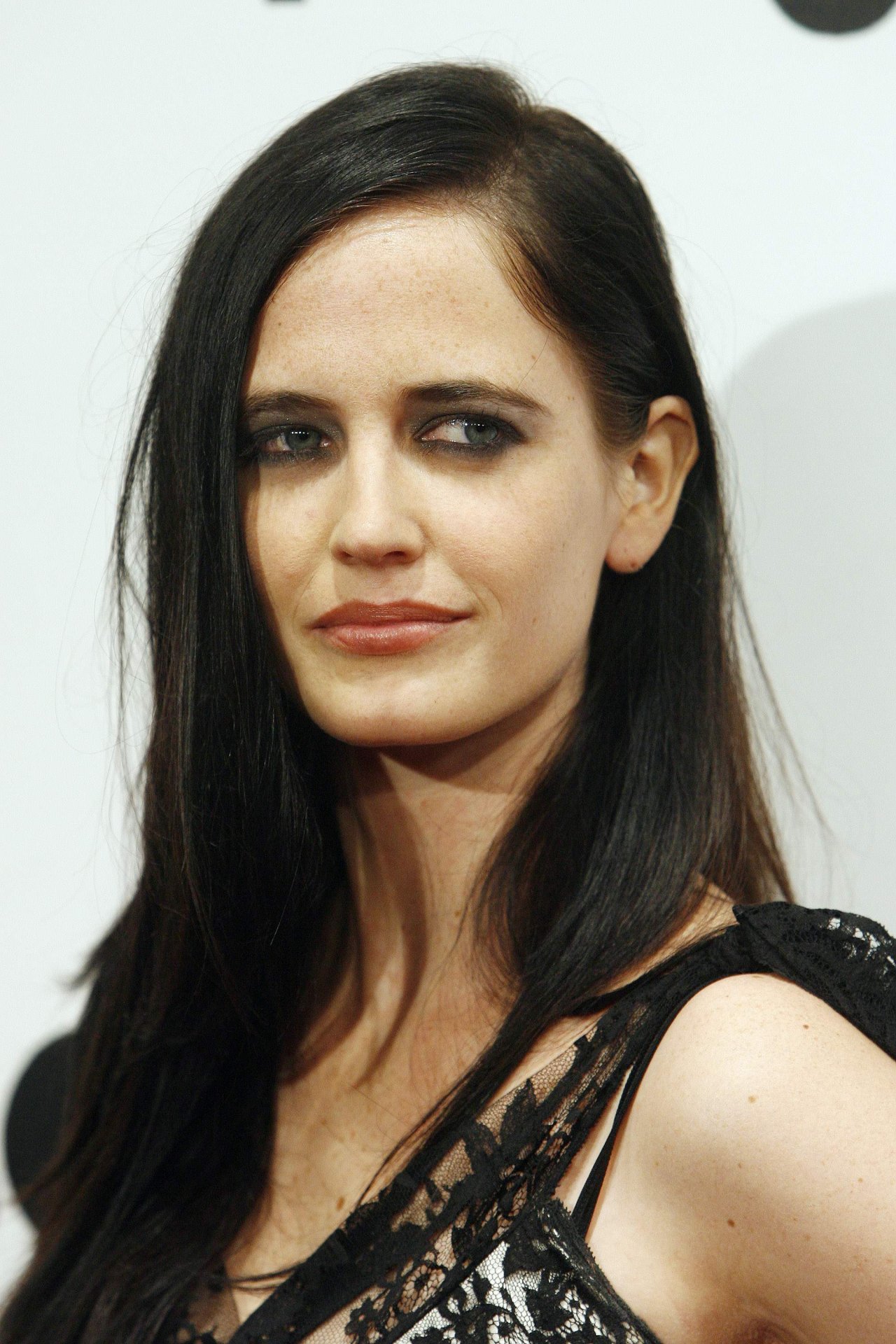 Eva Green leaked wallpapers