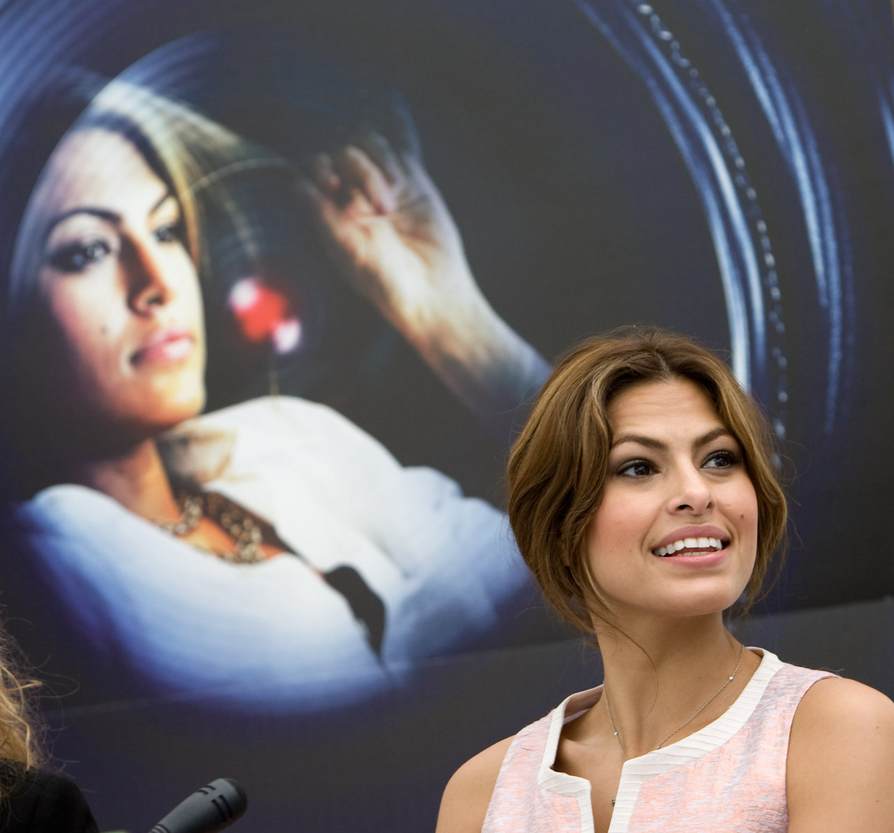 Eva Mendes leaked wallpapers