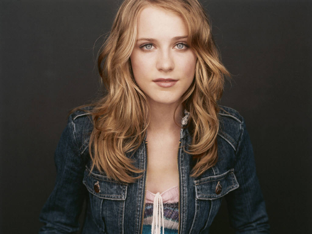 Evan Rachel Wood leaked wallpapers