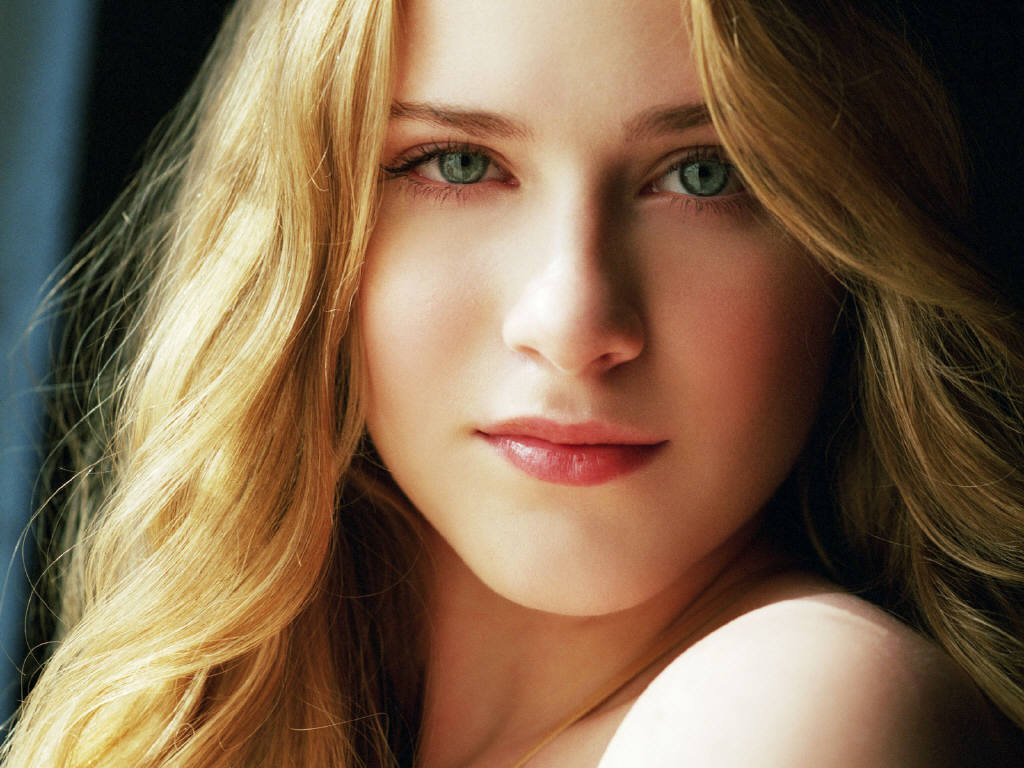 Evan Rachel Wood leaked wallpapers