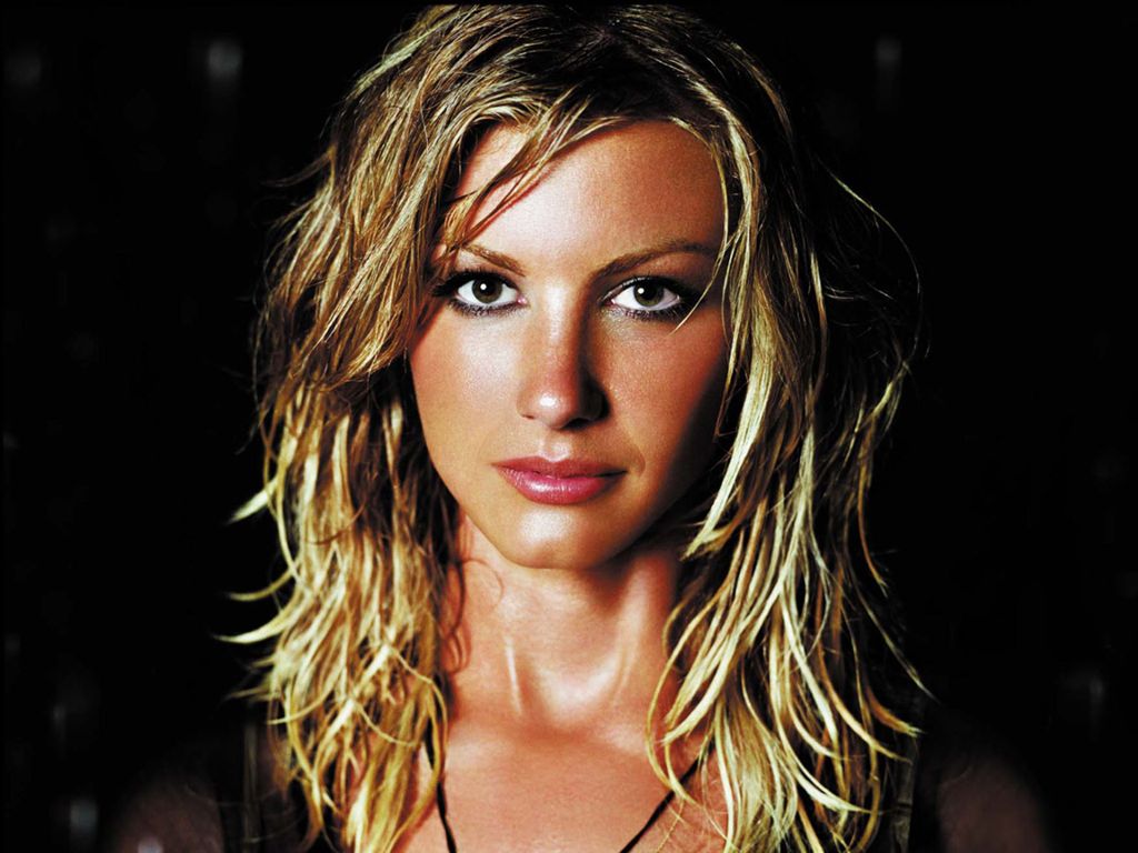 Faith Hill leaked wallpapers