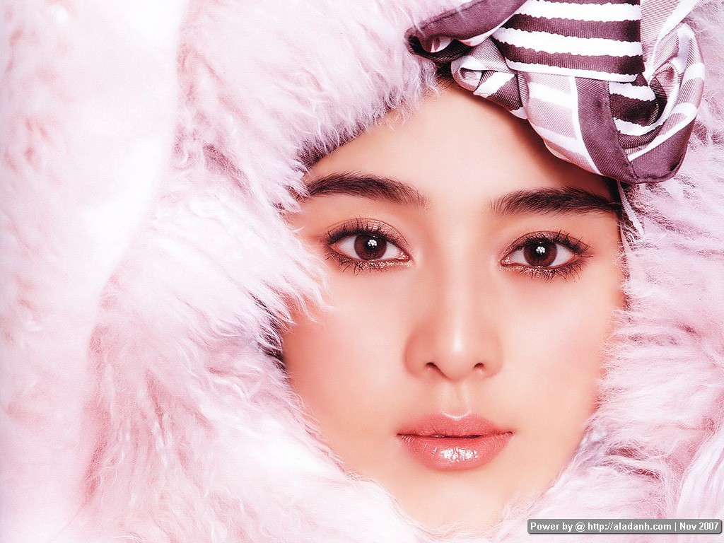 Fan Bingbing leaked wallpapers