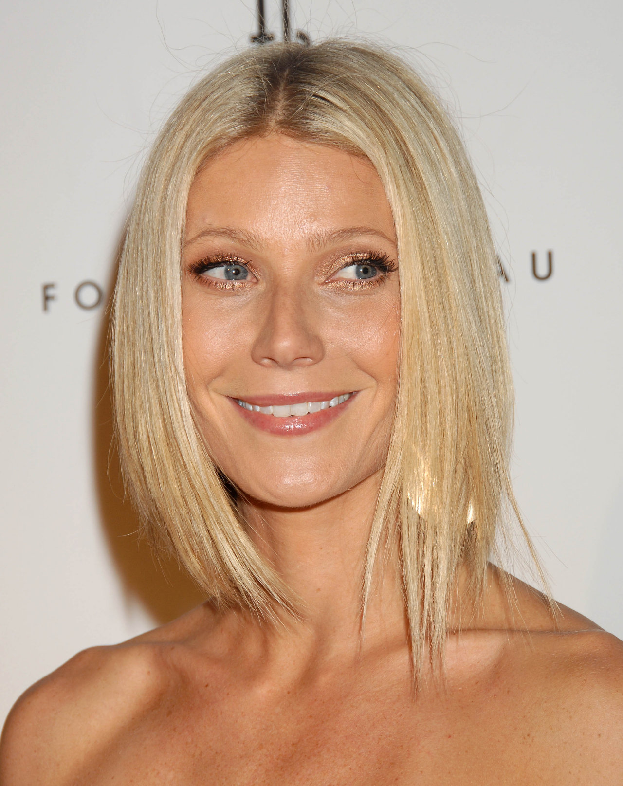 Gwyneth Paltrow leaked wallpapers
