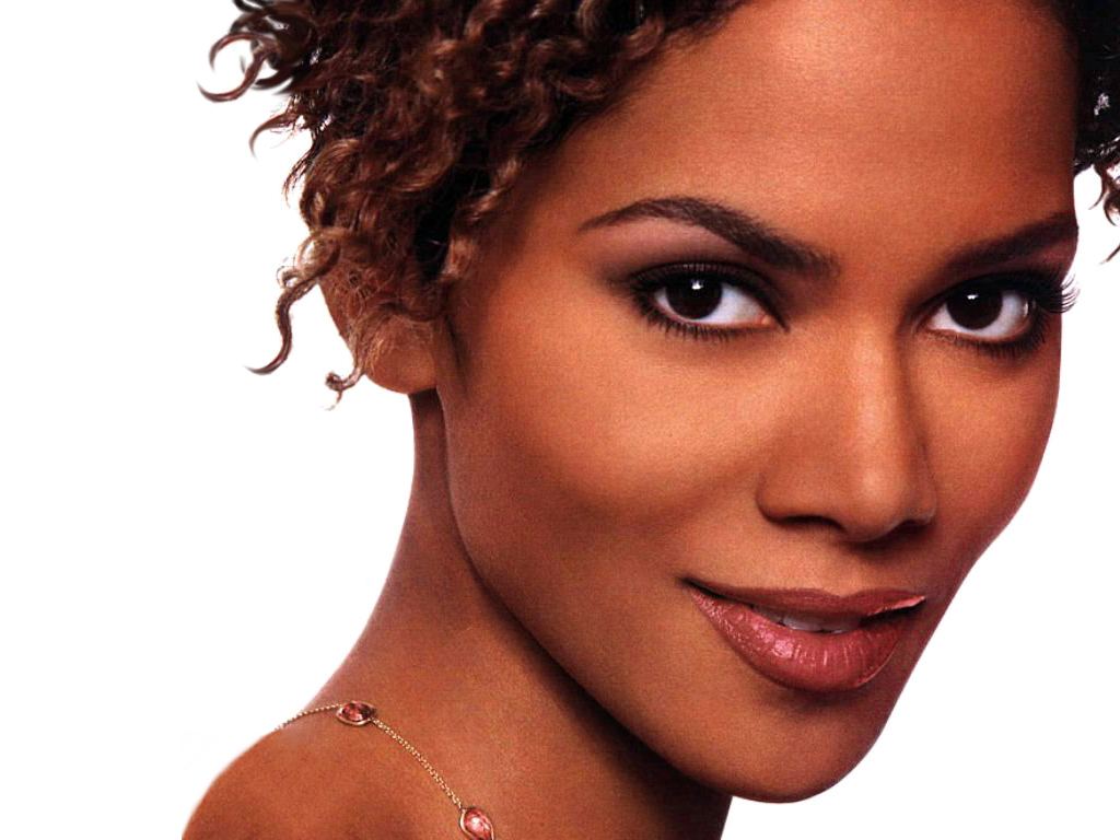 Halle Berry leaked wallpapers