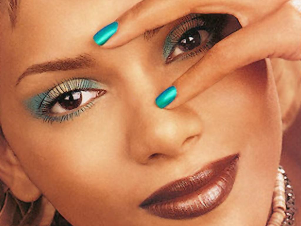 Halle Berry leaked wallpapers