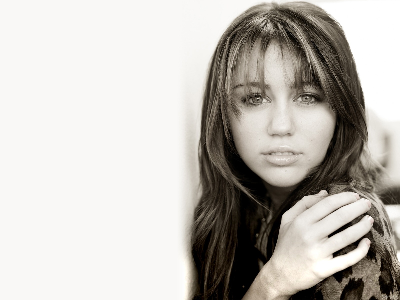 Hannah Montana leaked wallpapers