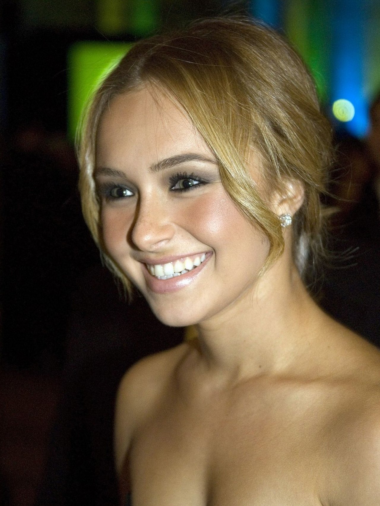 Hayden Panettiere leaked wallpapers