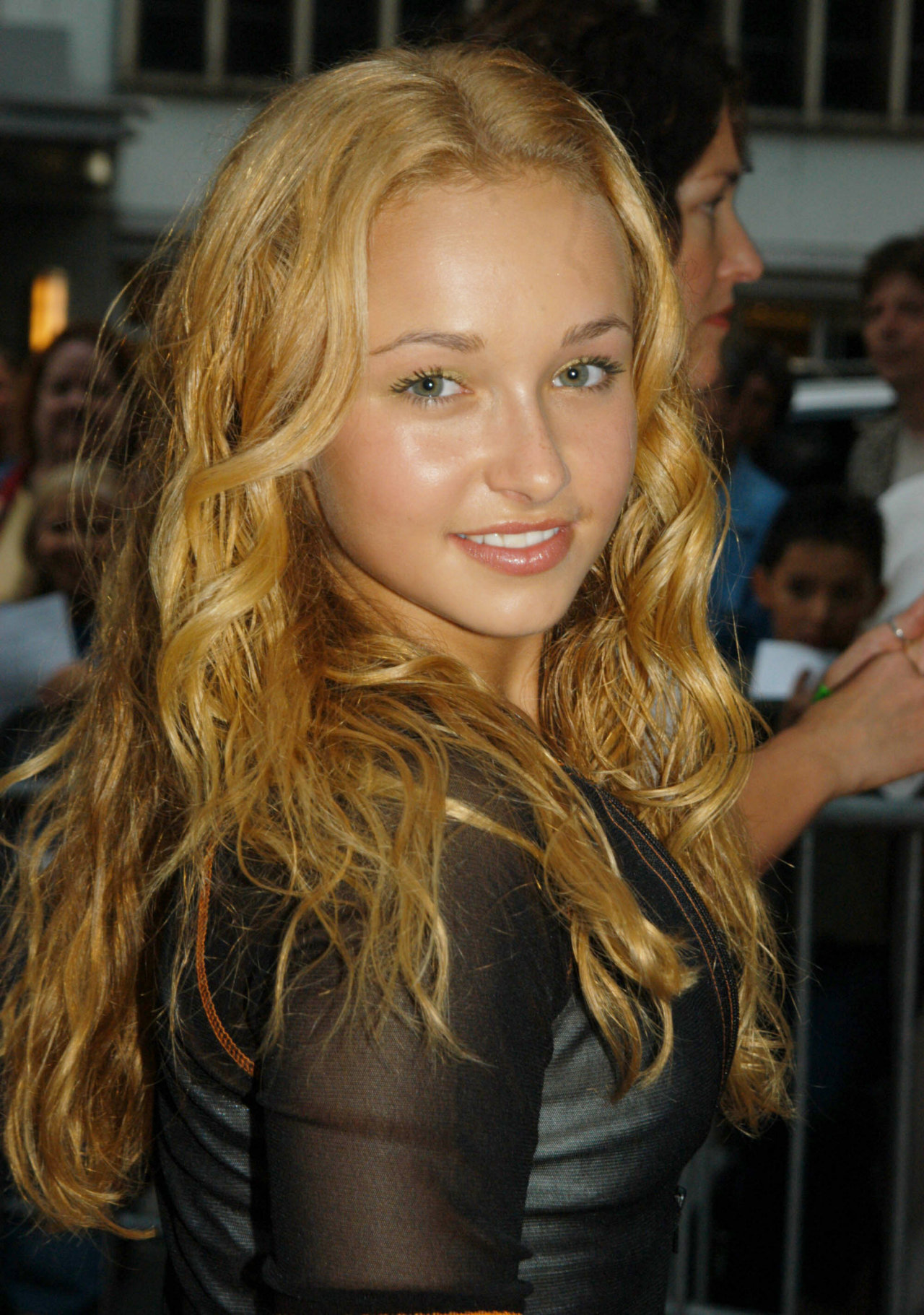 Hayden Panettiere leaked wallpapers