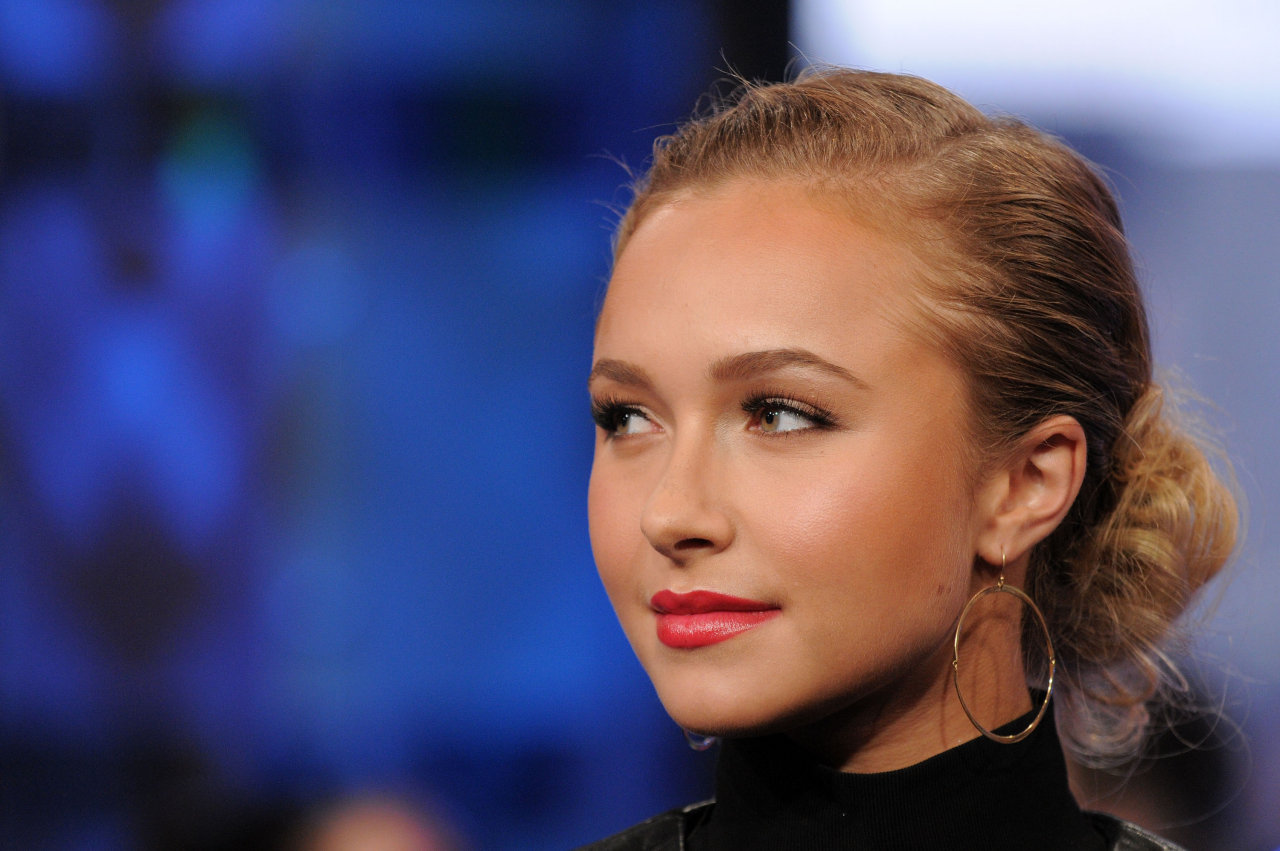 Hayden Panettiere leaked wallpapers