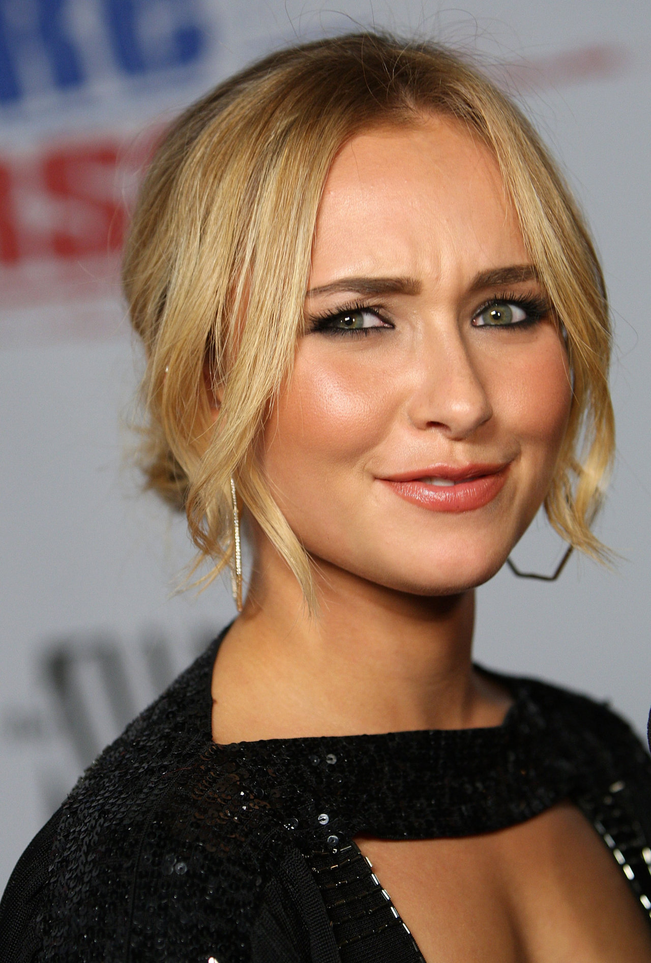 Hayden Panettiere leaked wallpapers