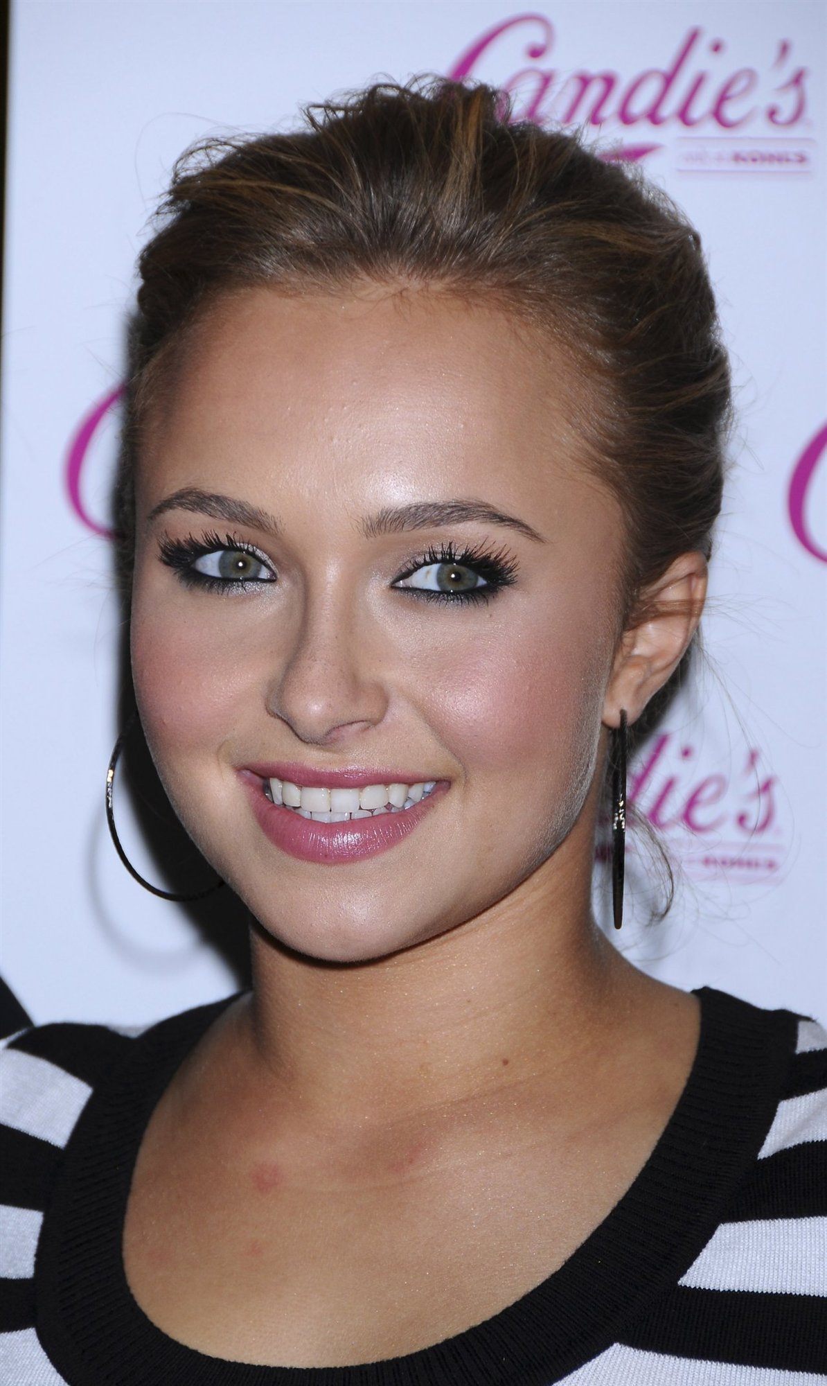 Hayden Panettiere leaked wallpapers