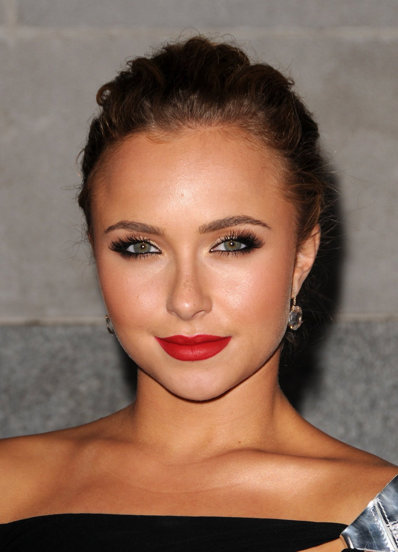 Hayden Panettiere leaked wallpapers