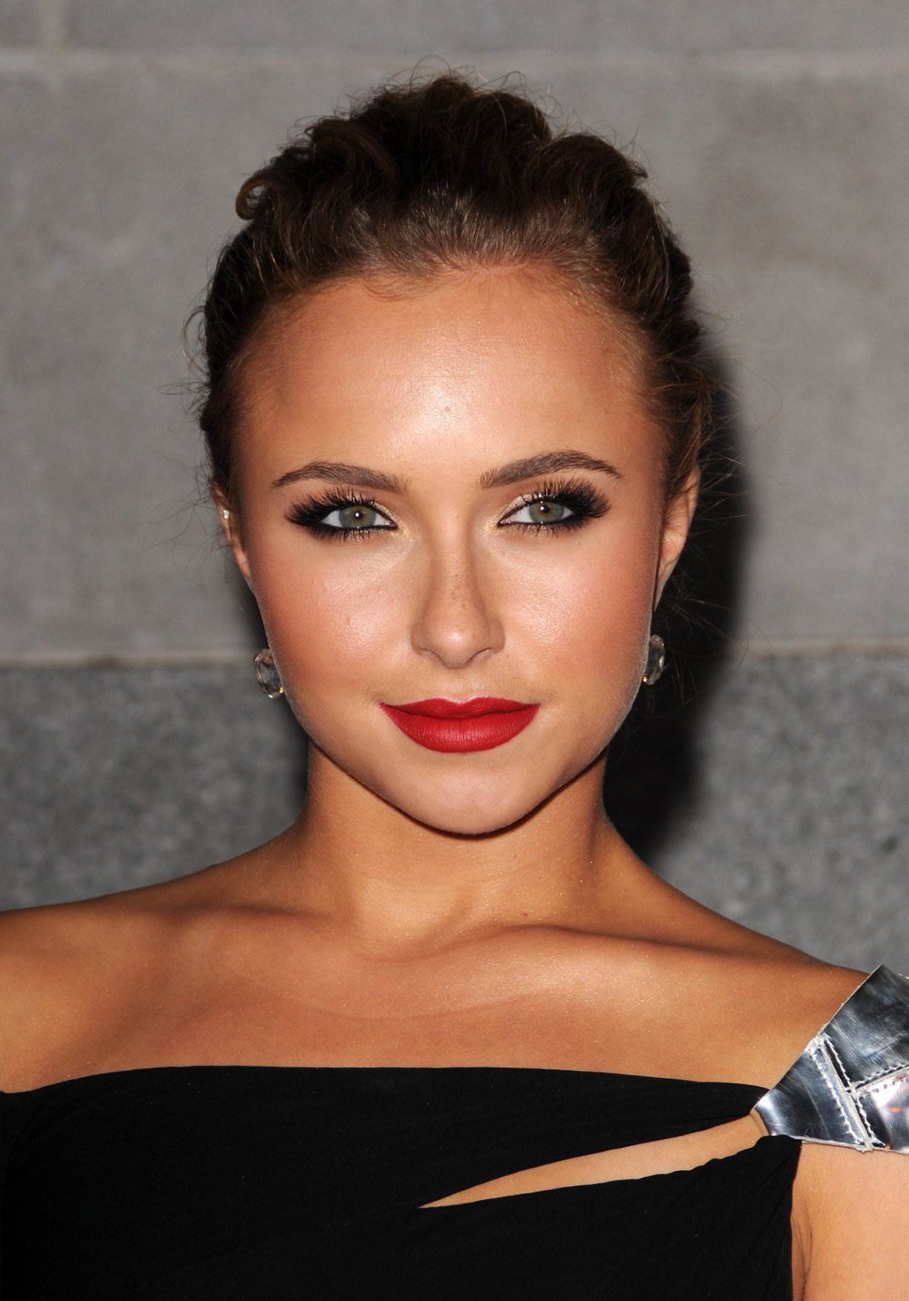 Hayden Panettiere leaked wallpapers