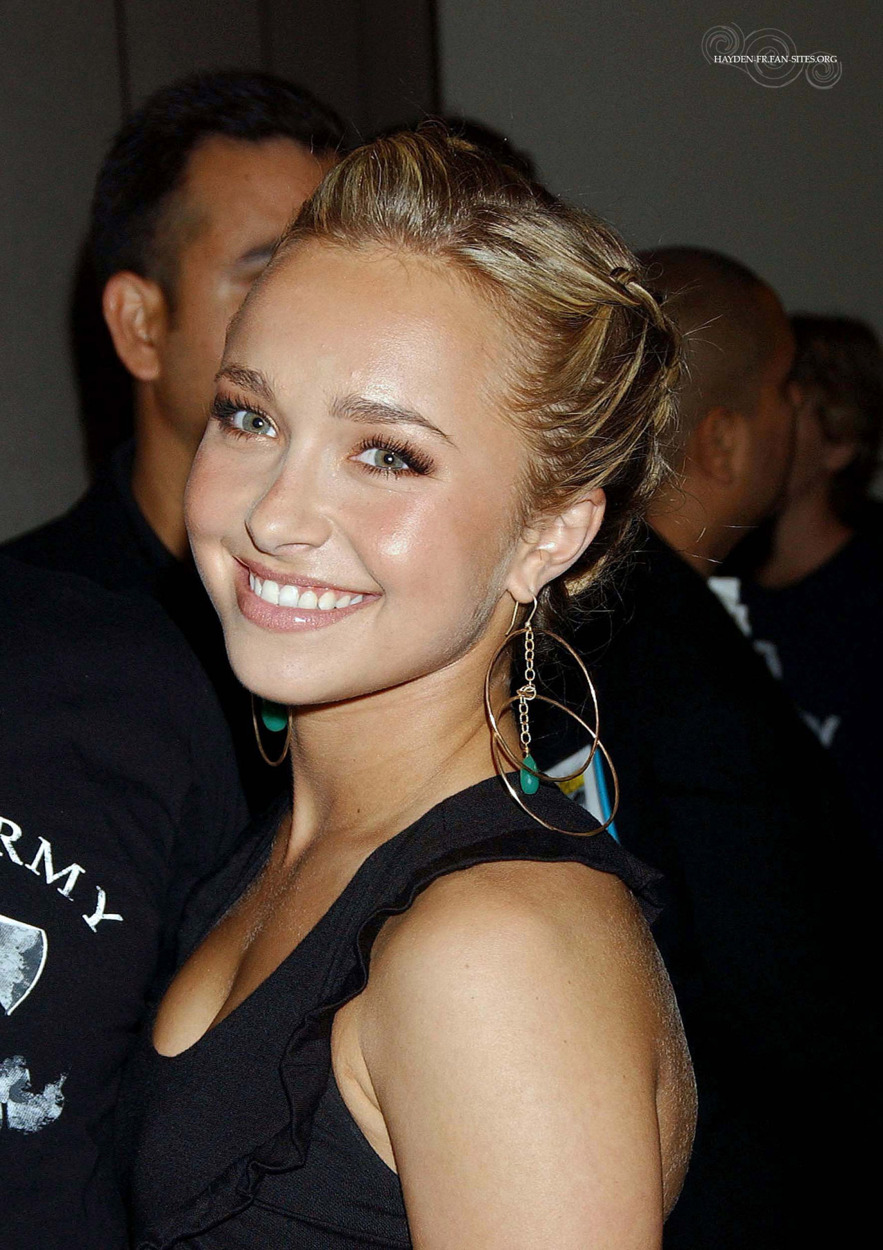 Hayden Panettiere leaked wallpapers