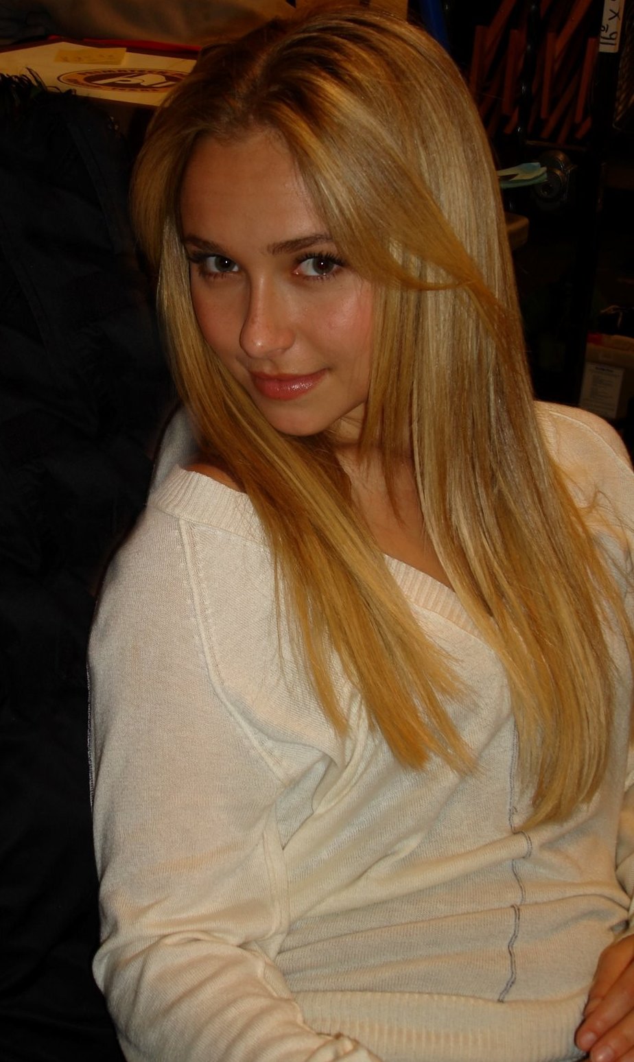 Hayden Panettiere leaked wallpapers