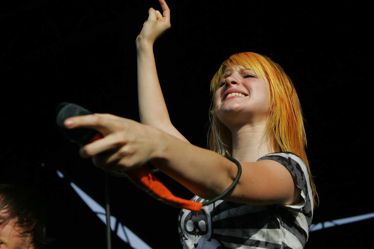 Hayley Williams leaked wallpapers